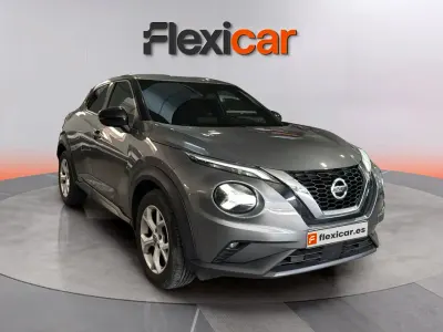 Usado Nissan Juke N-Connecta 114 CV (83 kW) 2022 Gris SUV