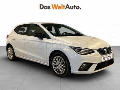 Usado Seat Ibiza FR 115 CV (84 kW) 2024 Blanco Utilitario