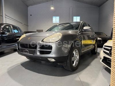 Gris Usado 2004 Porsche Cayenne SUV | 12.900 € (Precio justo)