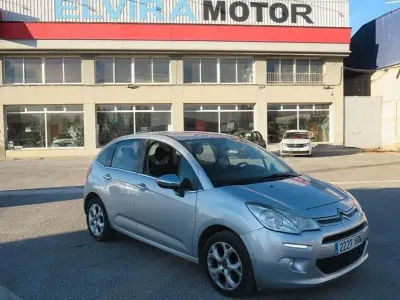 Usado Citroën C3 Seduction 68 HP (50 kW) 2014 Preto Sedan