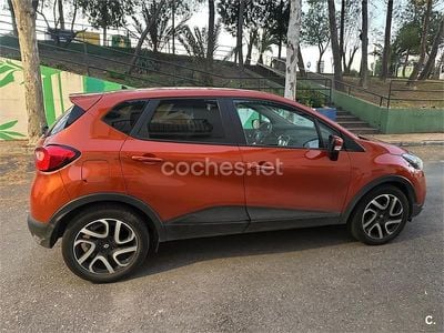 Usado Renault Captur Intens 90 CV (66 kW) 2014 Naranja SUV