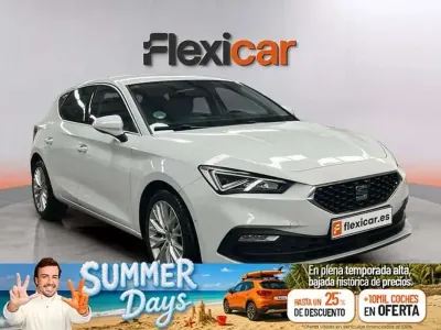 Usado Seat Leon XCELLENCE 150 CV (110 kW) 2021 Blanco Utilitario