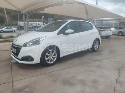 Blanco Usado 2019 Peugeot 208 Active Utilitario | 8500 € (Buen precio)