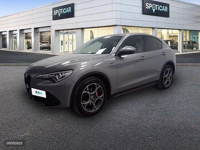 Gris Usado 2021 Alfa Romeo Stelvio Sprint SUV | 27.900 € (Un poco caro)