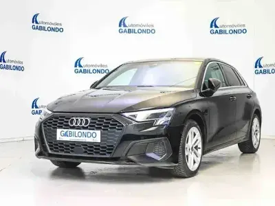 Usado Audi A3 Sportback e-tron 149 CV (109 kW) 2020 Negro Utilitario