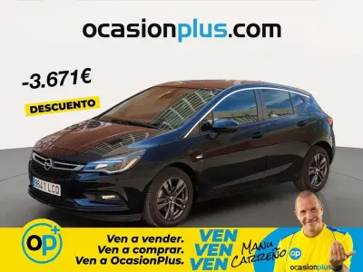 Usado Opel Astra S 110 CV (80 kW) 2019 Negro Utilitario