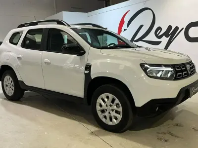 Usado Dacia Duster Comfort 115 CV (84 kW) 2022 Blanco SUV