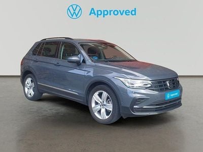 Usado VW Tiguan Life 245 CV (180 kW) 2021 Gris SUV