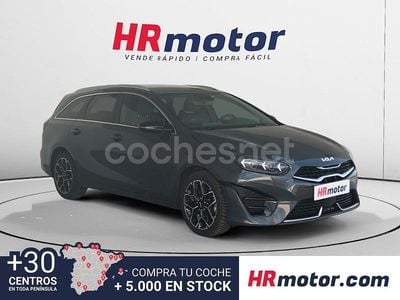 Gris / plata Usado 2020 Kia Ceed GT GT-Line Familiar | 17.950 € (Un poco caro)