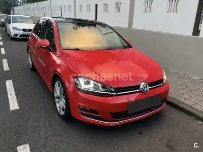 Usado VW Golf VII Advance 150 CV (110 kW) 2016 Rojo Berlina