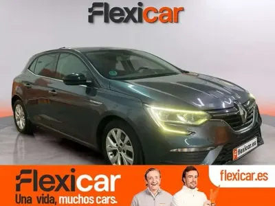 Begagnad Renault Mégane Business 140 HK (102 kW) 2020 Grå Halvkombi