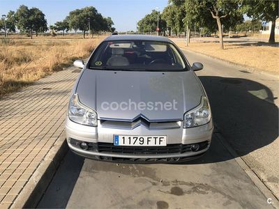Usado Citroën C5 Attraction 110 CV (80 kW) 2007 Gris / plata Berlina