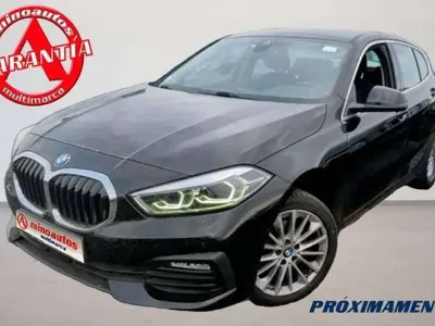 Usado BMW 118 136 CV (100 kW) 2023 Negro Utilitario