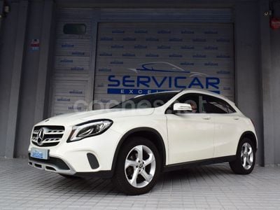 Mercedes GLA220