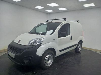 Blanco Usado 2019 Fiat Fiorino Monovolumen | 7590 €