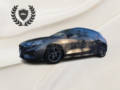 Usado Ford Focus ST-Line 120 CV (88 kW) 2018 Gris / plata Berlina