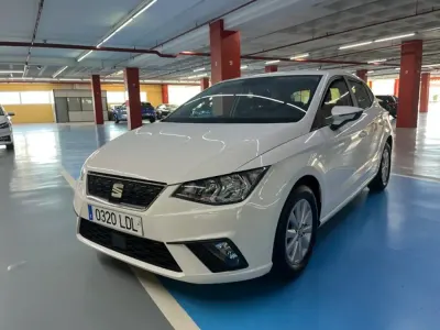 Usado Seat Ibiza Style Plus 80 CV (58 kW) 2020 Blanco Utilitario