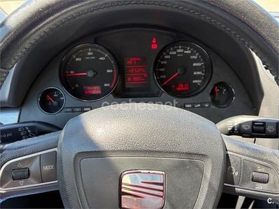 Usado Seat Exeo Reference 120 CV (88 kW) 2012 Blanco Berlina