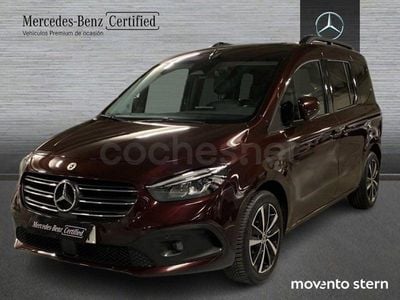 Usado Mercedes T180 116 CV (85 kW) 2022 Rojo Monovolumen