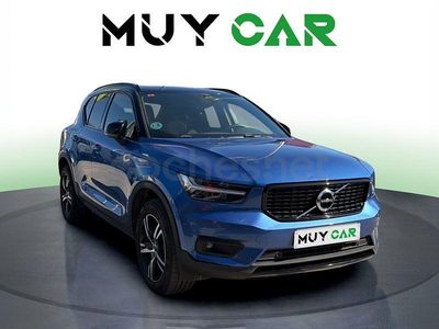 Käytetty Volvo XC40 R-Design 129 HP (94 kW) 2021 Sininen Katumaasturi