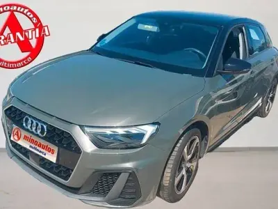 Usado Audi A1 Sportback S-Line 95 CV (69 kW) 2020 Gris Utilitario