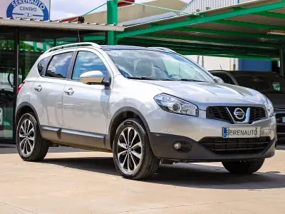 Usado Nissan Qashqai Acenta 131 CV (96 kW) 2012 Gris / plata SUV