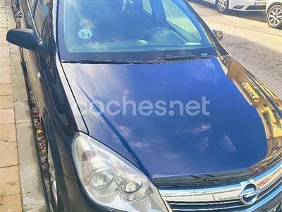 Negro Usado 2008 Opel Astra Enjoy Berlina | 3100 € (Precio justo)