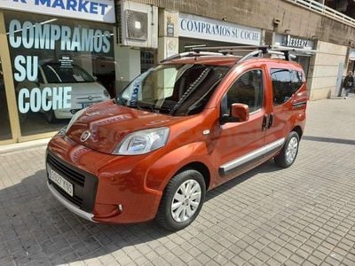 Usado Fiat Qubo Dynamic 95 CV (69 kW) 2013 Naranja Monovolumen