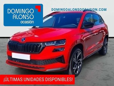Rojo Usado 2025 Skoda Karoq SportLine SUV | 28.790 € (Precio justo)