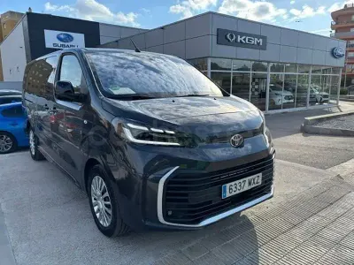 Usado Toyota Proace Verso Advance 180 CV (132 kW) 2025 Gris / plata Familiar