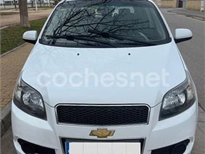 Blanco Usado 2011 Chevrolet Aveo LS Berlina | 4500 € (Precio justo)