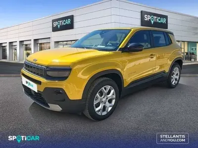 Usado Jeep Avenger Altitude 101 CV (74 kW) 2025 Amarillo SUV