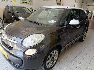 Usado Fiat 500L Living 105 CV (77 kW) 2015 Negro Monovolumen