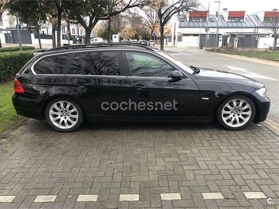 Usado BMW 330 258 CV (189 kW) 2007 Negro Familiar