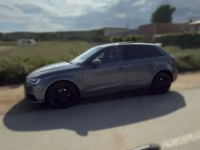 Usado Audi A3 Sportback Premium 150 CV (110 kW) 2013 Negro Utilitario