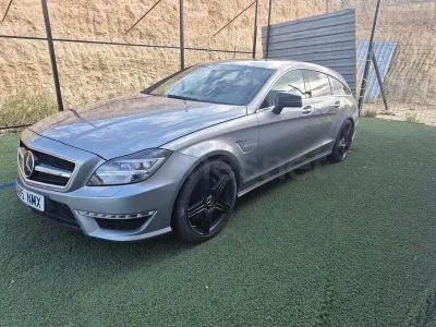 Usado Mercedes CLS63 AMG Shooting Brake AMG 585 CV (430 kW) 2013 Gris / plata Familiar