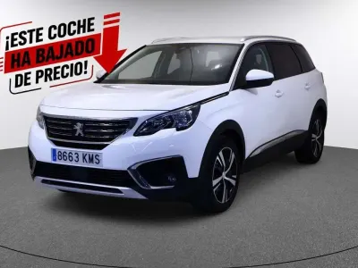 Usado Peugeot 5008 Allure 120 CV (88 kW) 2018 Blanco SUV