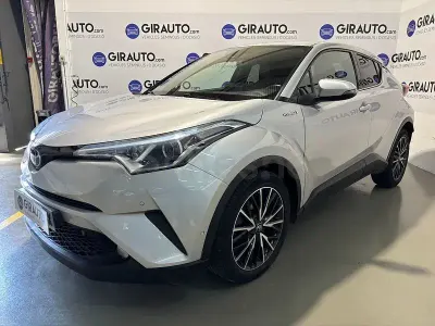 Usado Toyota C-HR Advance 122 CV (89 kW) 2017 Gris / plata SUV