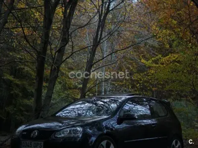 Usado VW Golf IV GTI 200 CV (147 kW) 2004 Negro Berlina