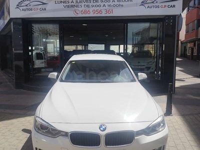 Usado BMW 318 143 CV (105 kW) 2014 Blanco Familiar