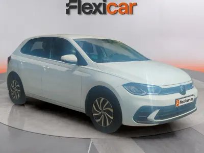 Usado VW Polo Life 95 CV (69 kW) 2023 Blanco Utilitario