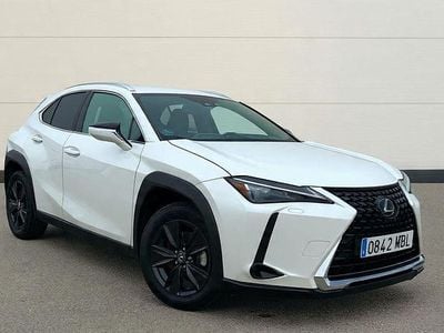 Blanco Usado 2022 Lexus UX Business Edition SUV | 26.800 € (Un poco caro)