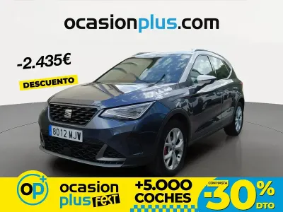 Usado Seat Arona FR 150 CV (110 kW) 2023 Gris SUV