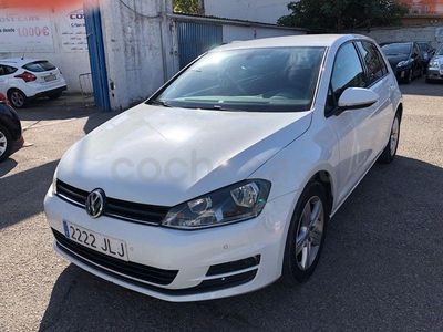 Usado VW Golf VII Advance 110 CV (80 kW) 2016 Blanco Berlina