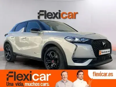 Usado DS Automobiles DS3 Crossback Performance 130 CV (95 kW) 2022 Gris SUV