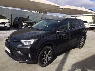 Usado Toyota RAV4 Advance 143 CV (105 kW) 2016 Negro SUV