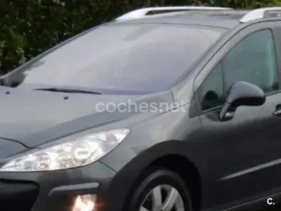 Usado Peugeot 308 SW Sport 110 CV (80 kW) 2008 Negro Familiar
