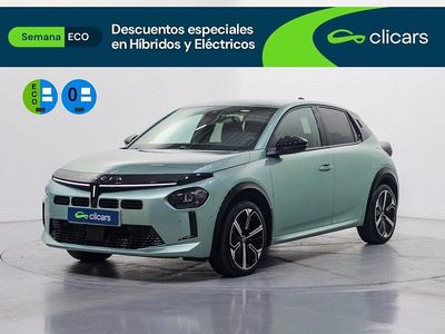 Usado Lancia Ypsilon 110 CV (80 kW) 2025 Verde Utilitario