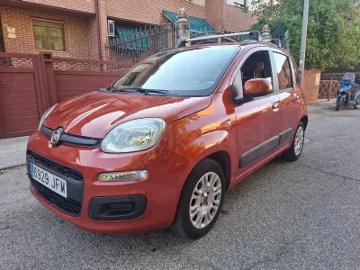 Usado Fiat Panda 69 CV (50 kW) 2015 Naranja Utilitario