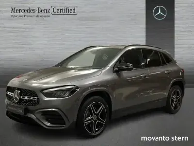 Usado Mercedes GLA250 218 CV (160 kW) 2025 Gris SUV